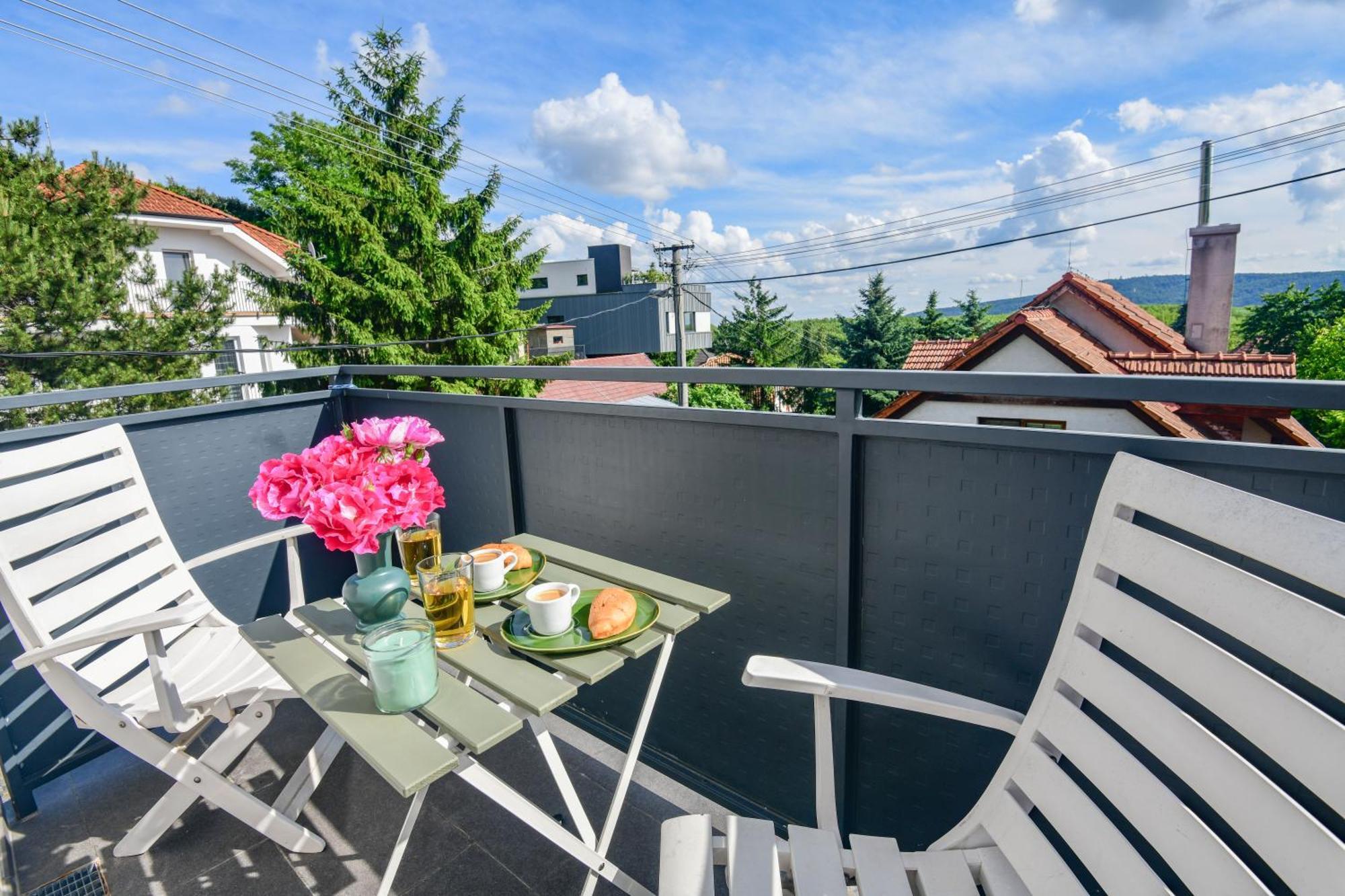 Rosemary Apartment Bratislava Eksteriør bilde